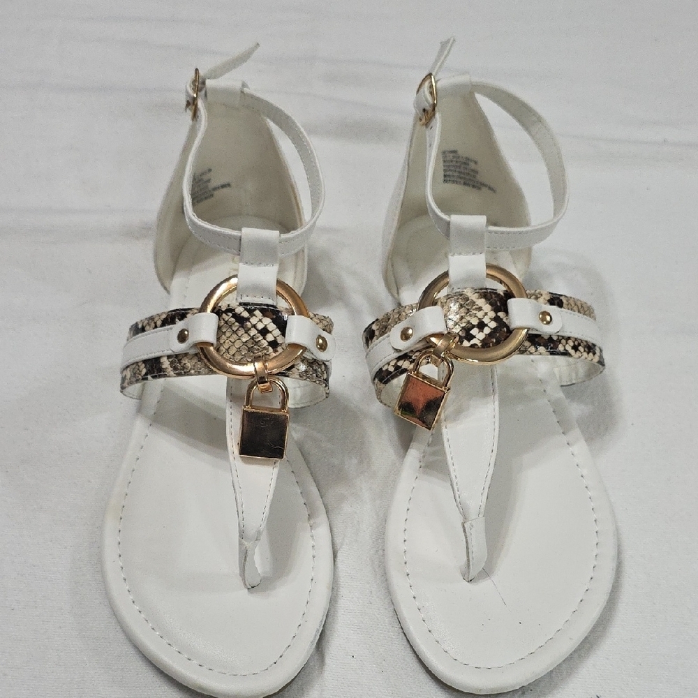 Stylish White and Gold Women's Sandals‎